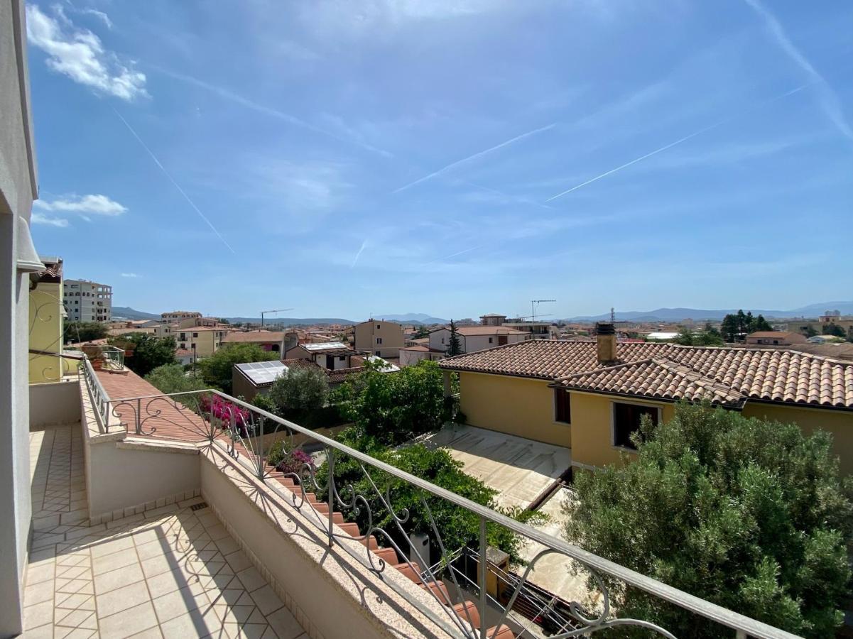 Casa Sterlizia Olbia Lägenhet Exteriör bild